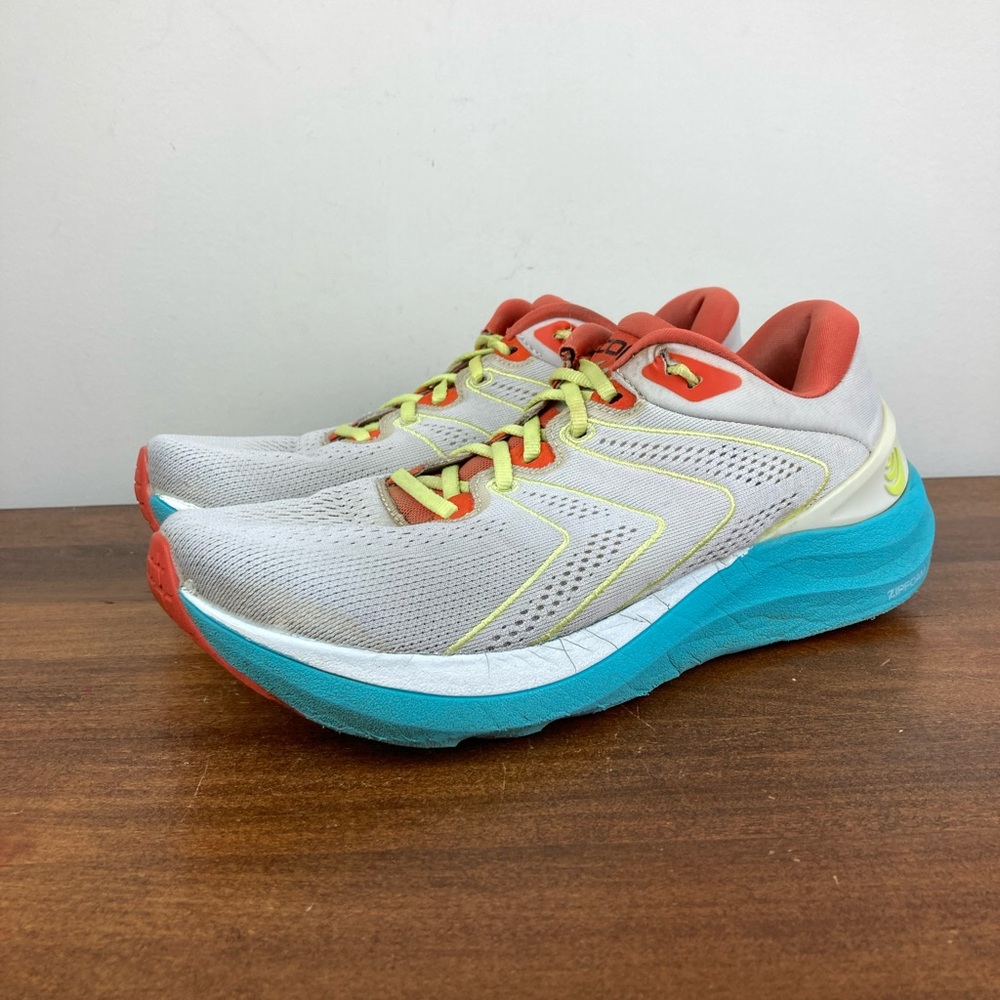 Topo Athletic Phantom 2 Shoes White Sky Daily Road Running 5mm Drop Women’s 7.5